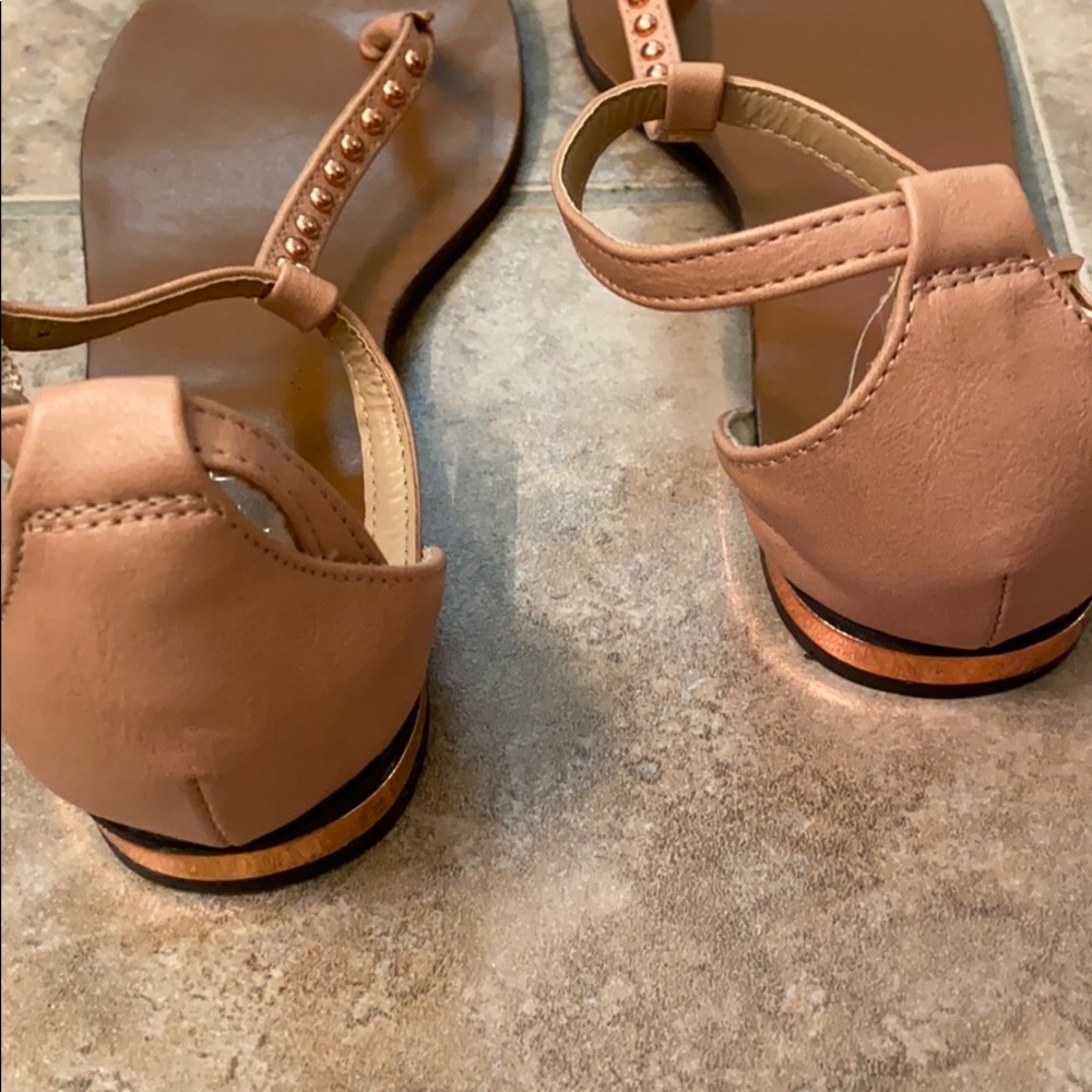 🌼🌼2 for $10🌼🌼LOFT Sandals - Picture 5 of 5